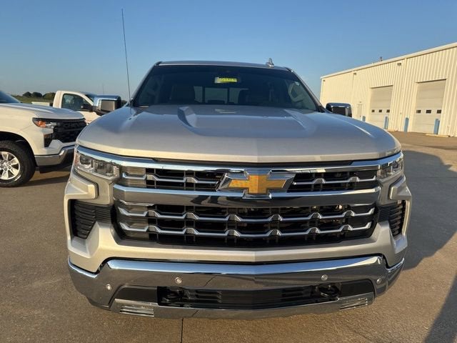 2022 Chevrolet Silverado 1500 — side profile view