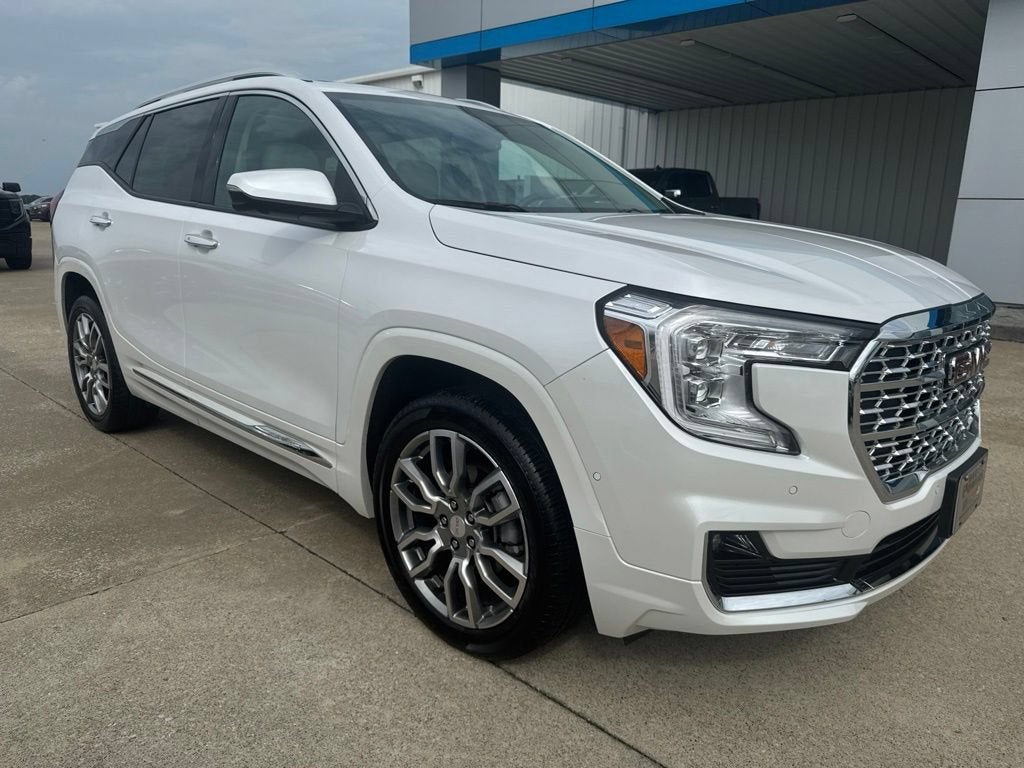 2024 GMC Terrain Denali in White Frost Tricoat — front three-quarter view