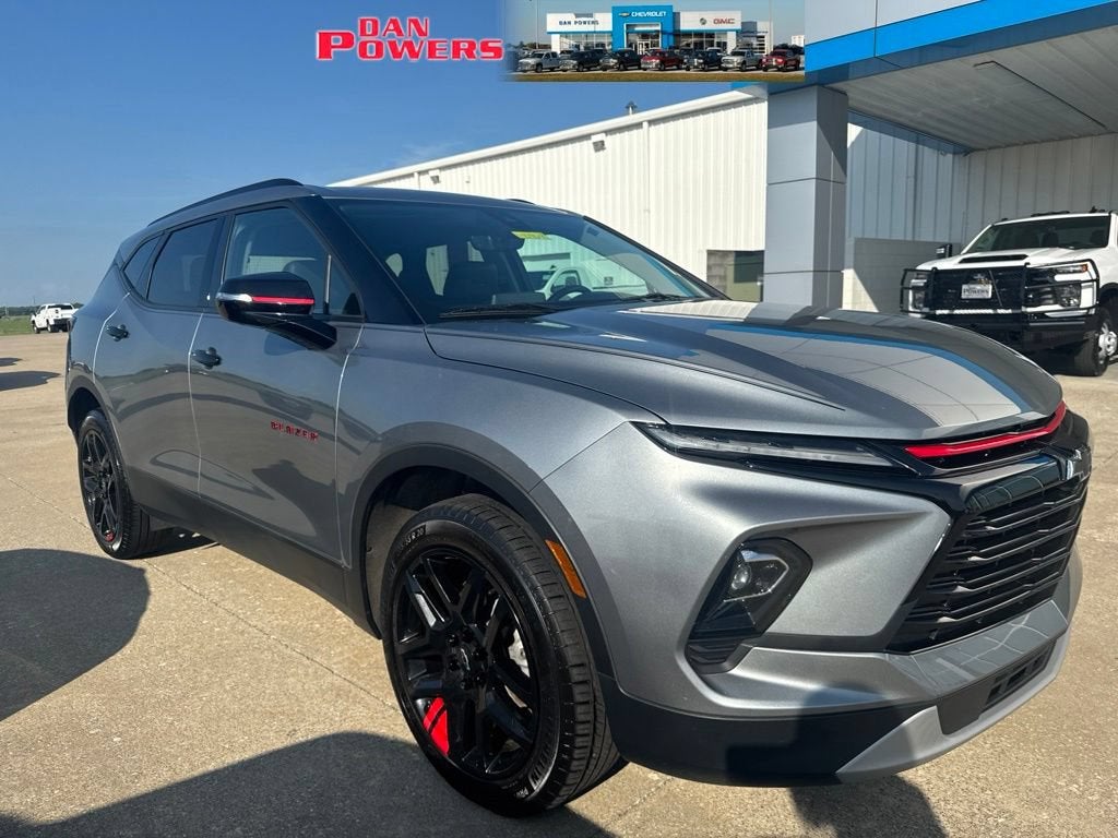 2024 Chevrolet Blazer 3LT in Sterling Gray Metallic — front three-quarter view